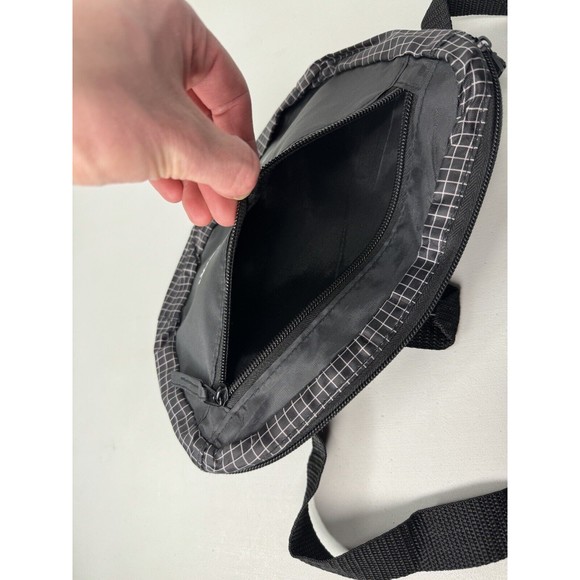 Fanny Pack Waist Bag Men Women Hip Belt Sport Travel Basic Carrying Bag - New - Picture 7 of 9